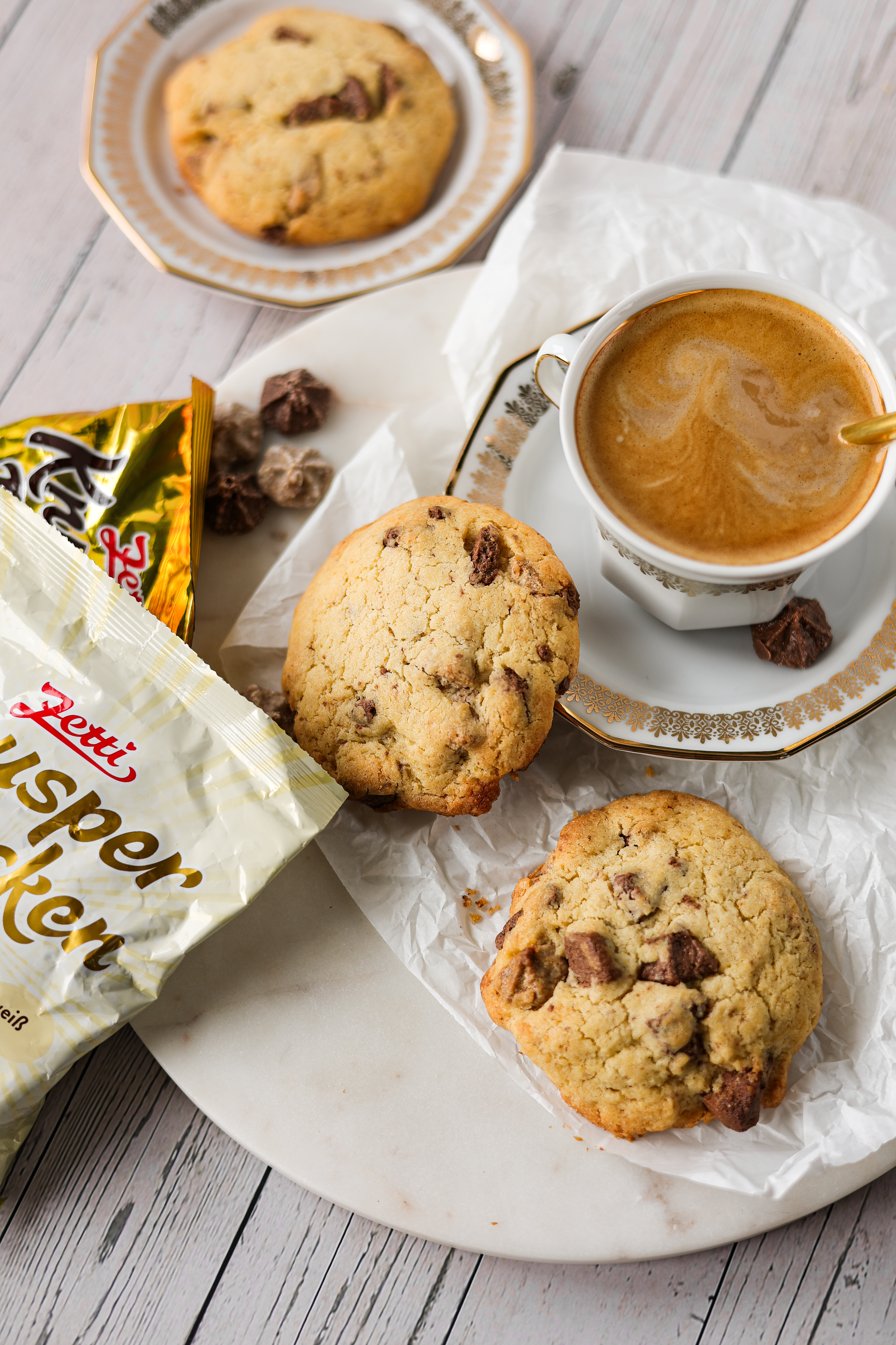 AMERICAN COOKIES MIT WEIßEN KNUSPERFLOCKEN