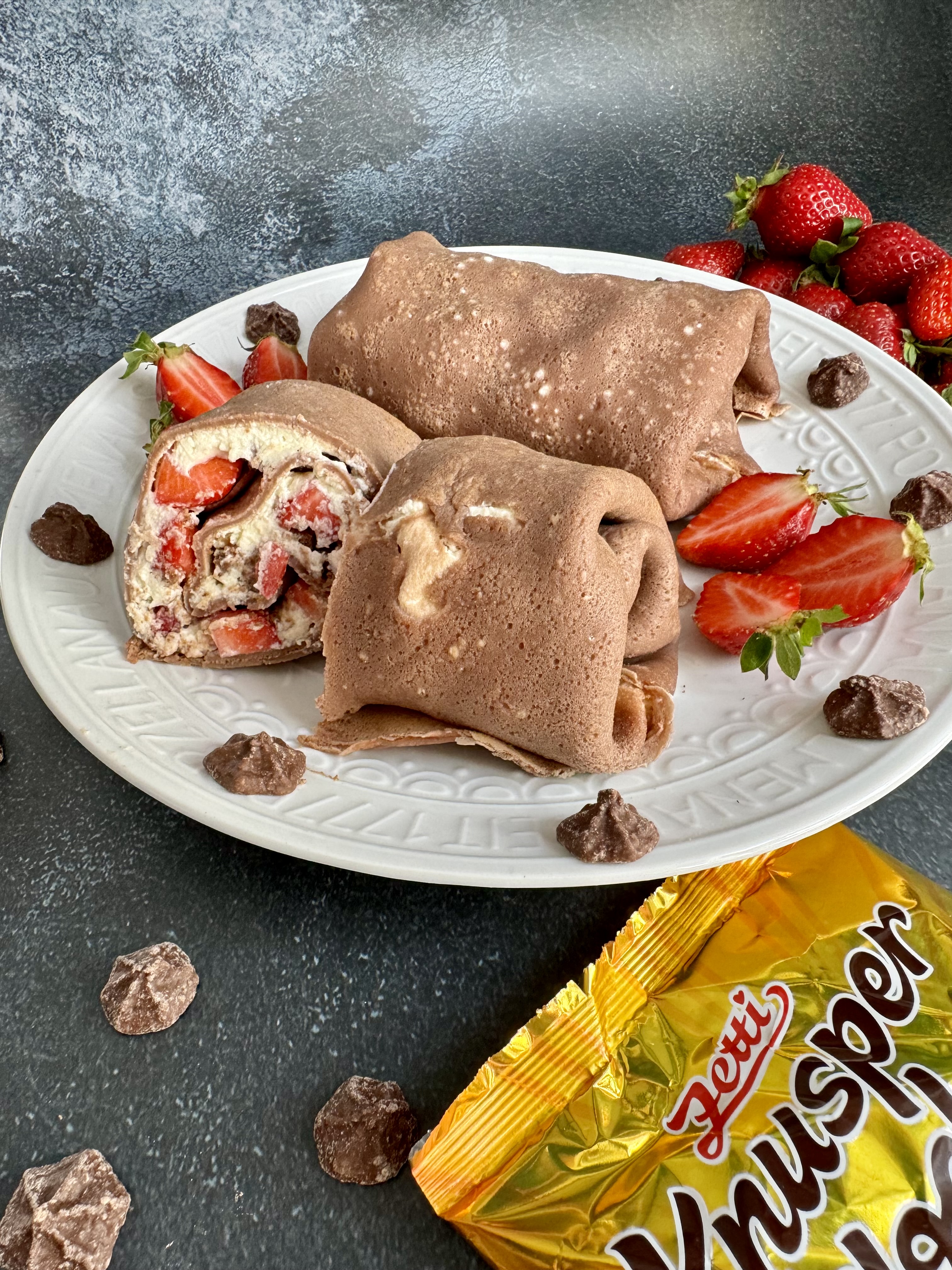 SCHOKO BURRITO MIT FRISCHEN ERDBEEREN
