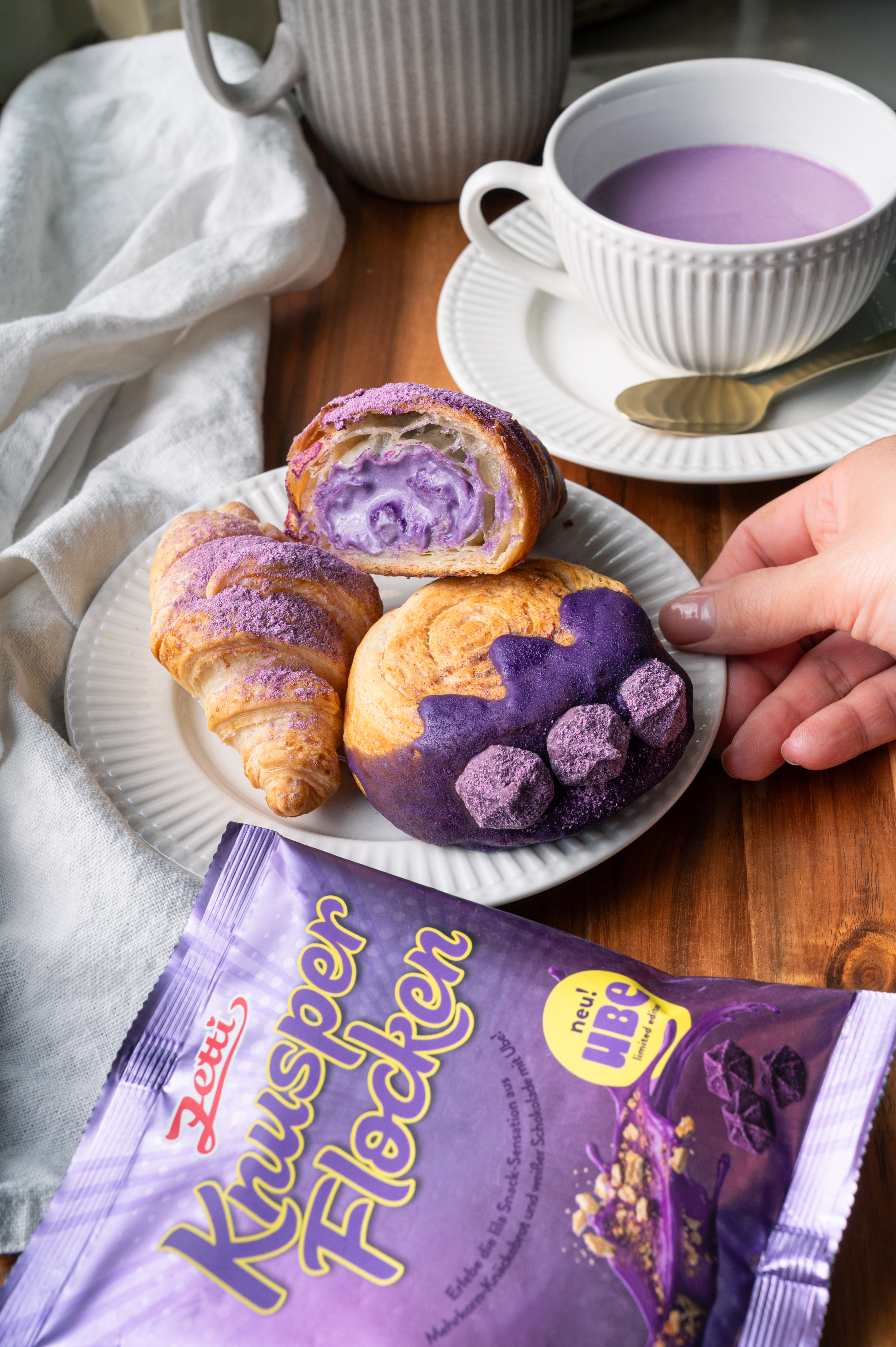 UBE CROISSANTS