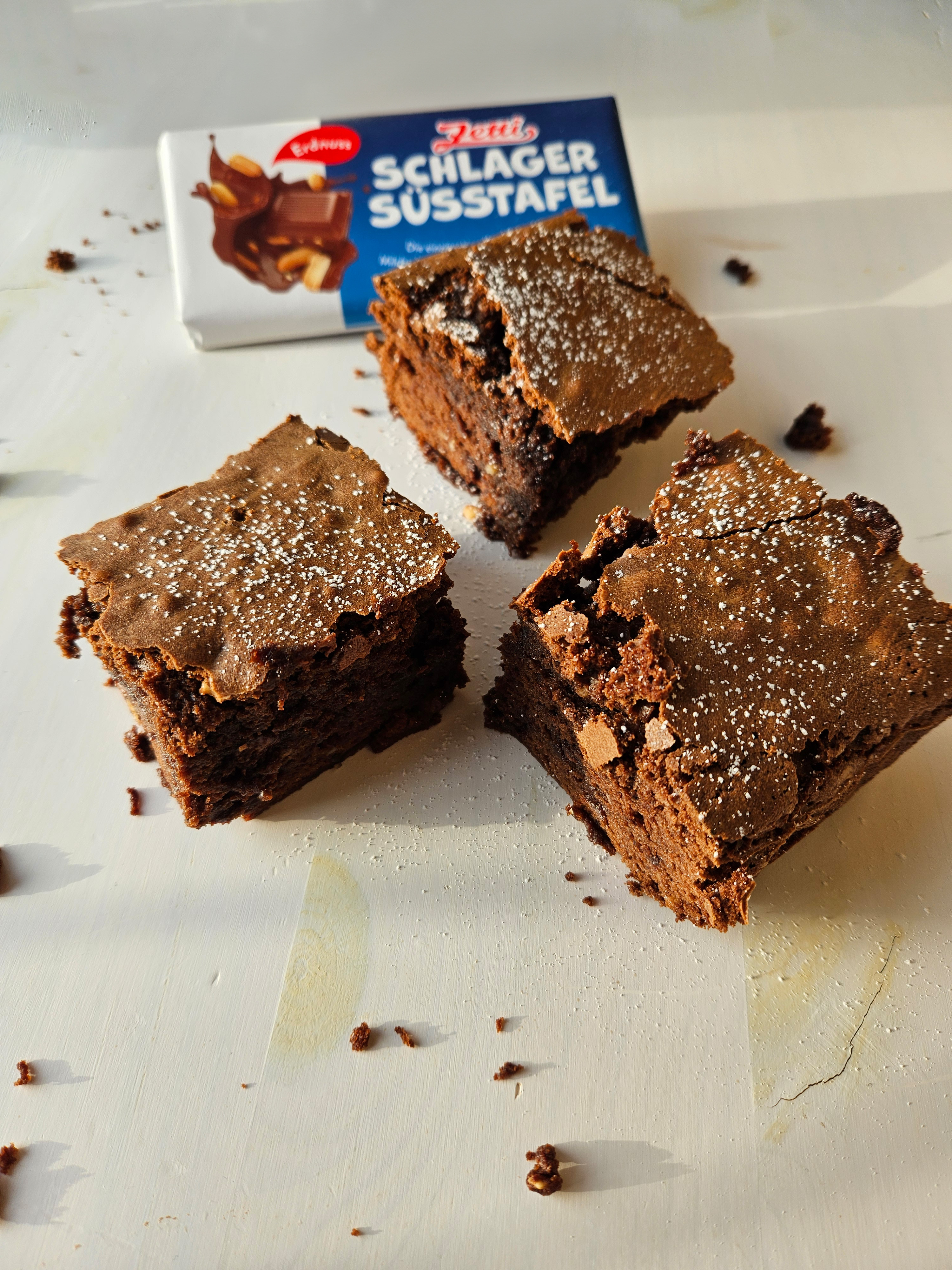 BROWNIES SCHLAGERSÜSSTAFEL