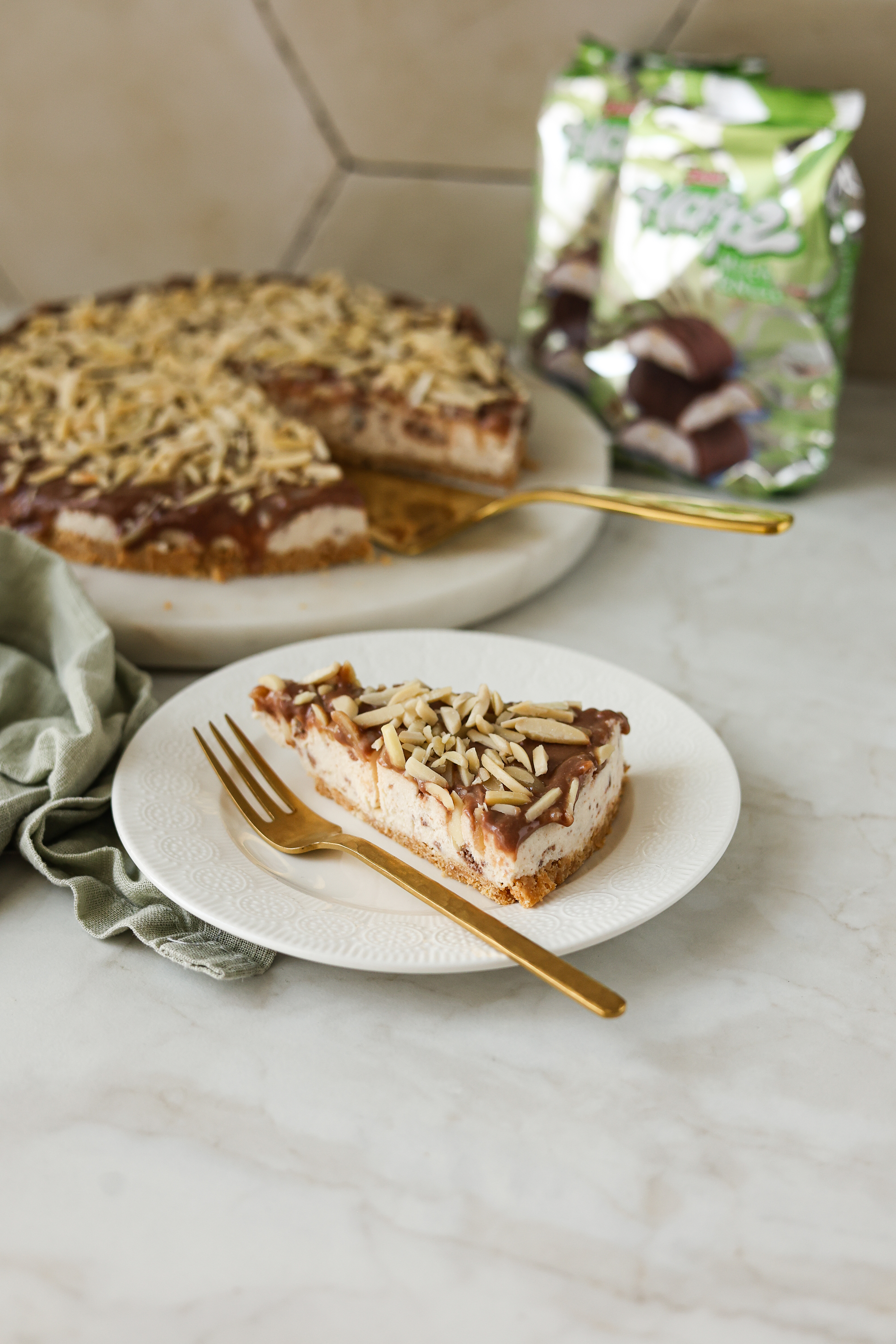 NO BAKE CHEESECAKE
