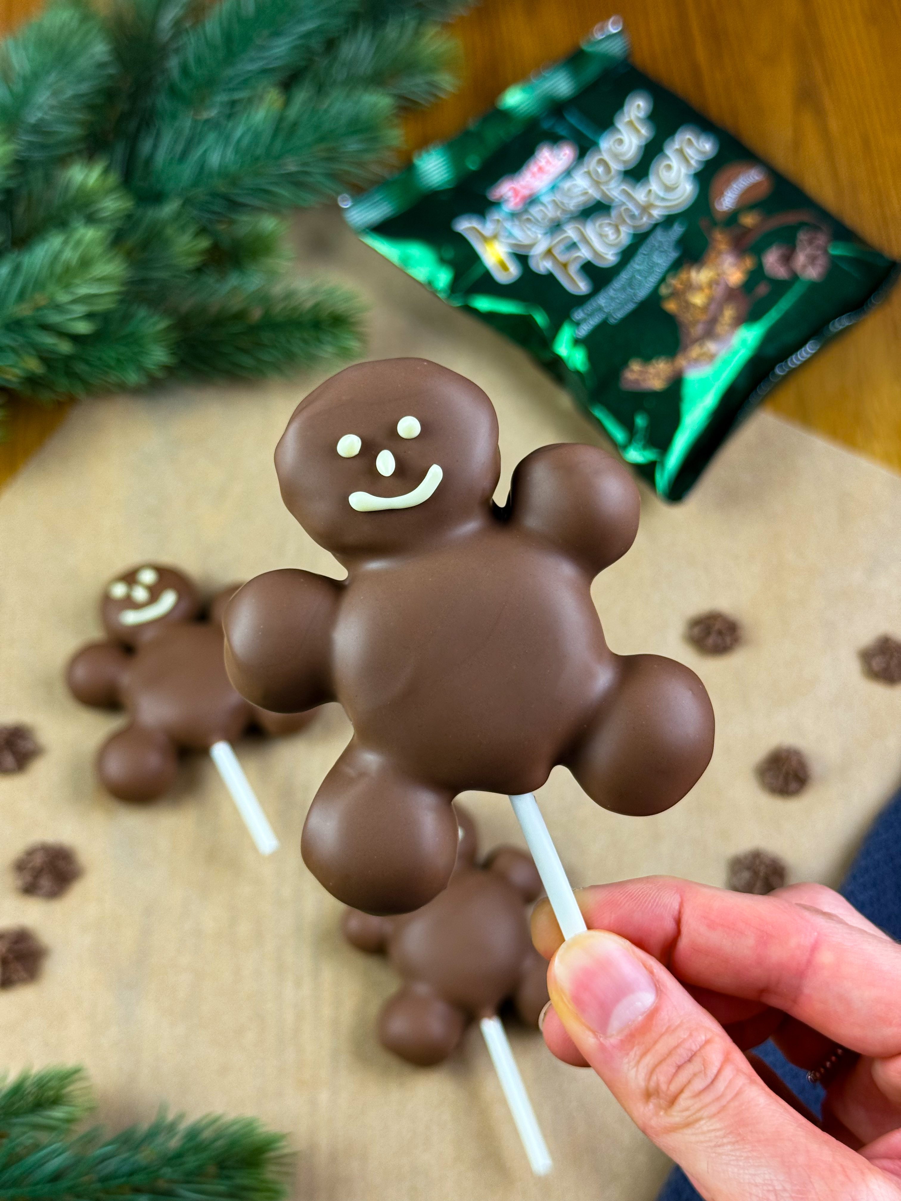 WEIHNACHTLICHE CAKE POPS