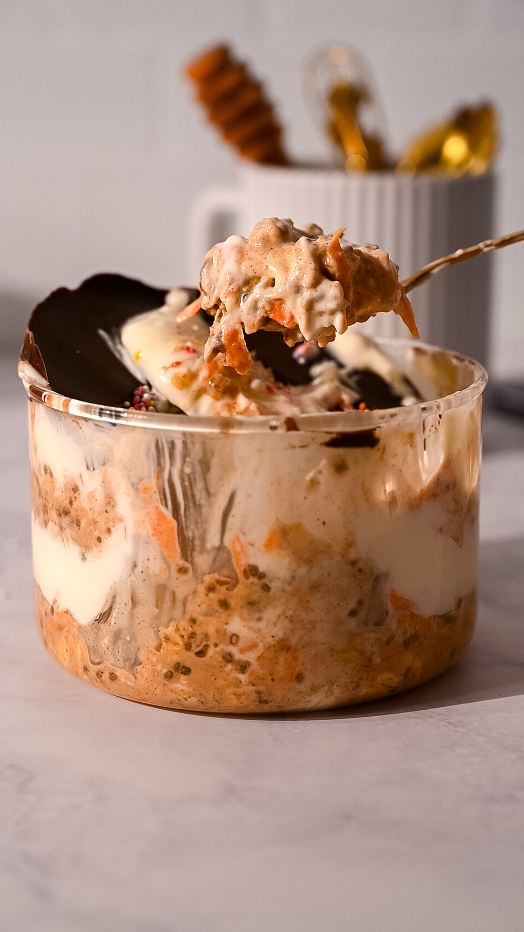MÖHRENKUCHEN OVERNIGHT OATS