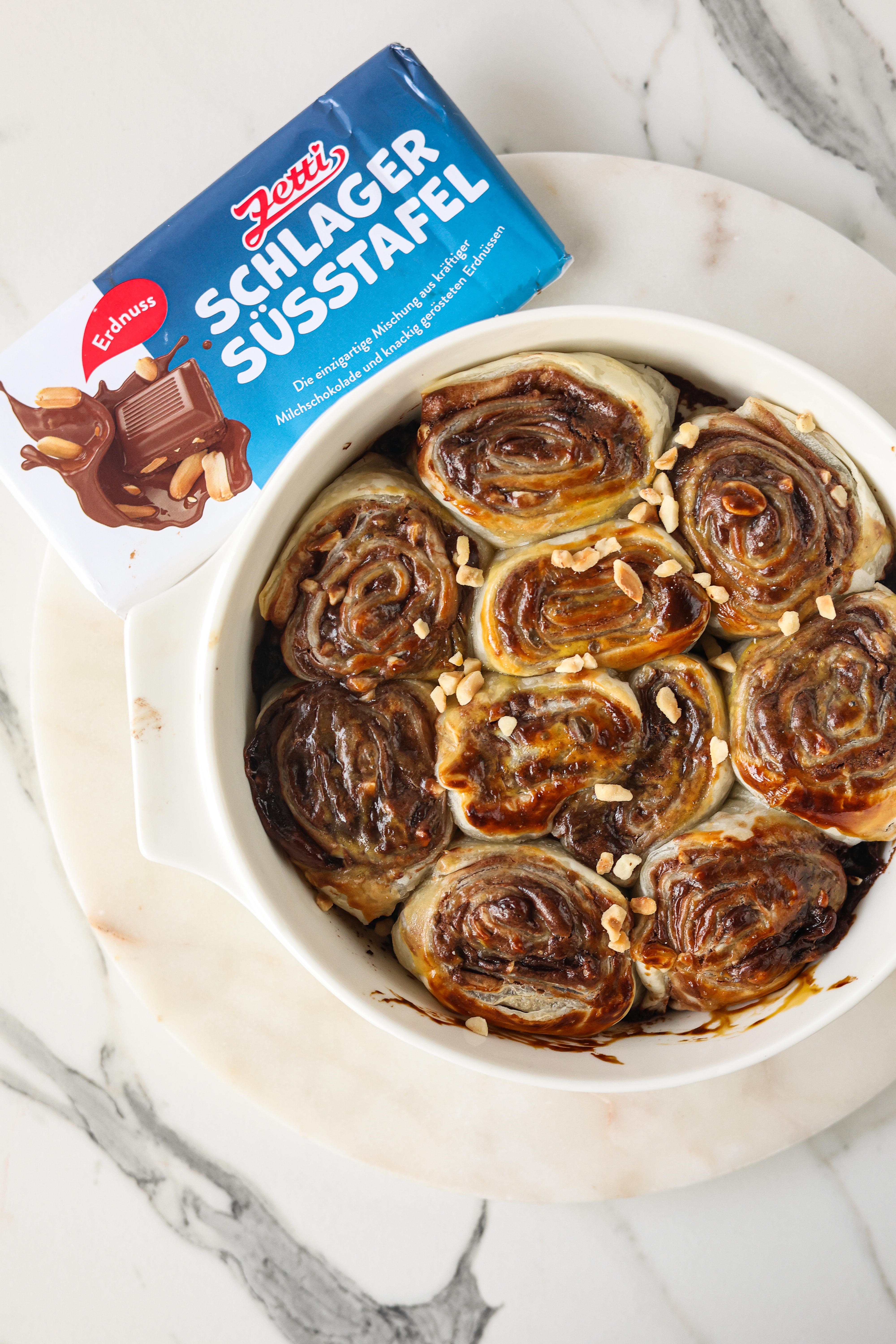 SCHOKO-NUSS ROLLS