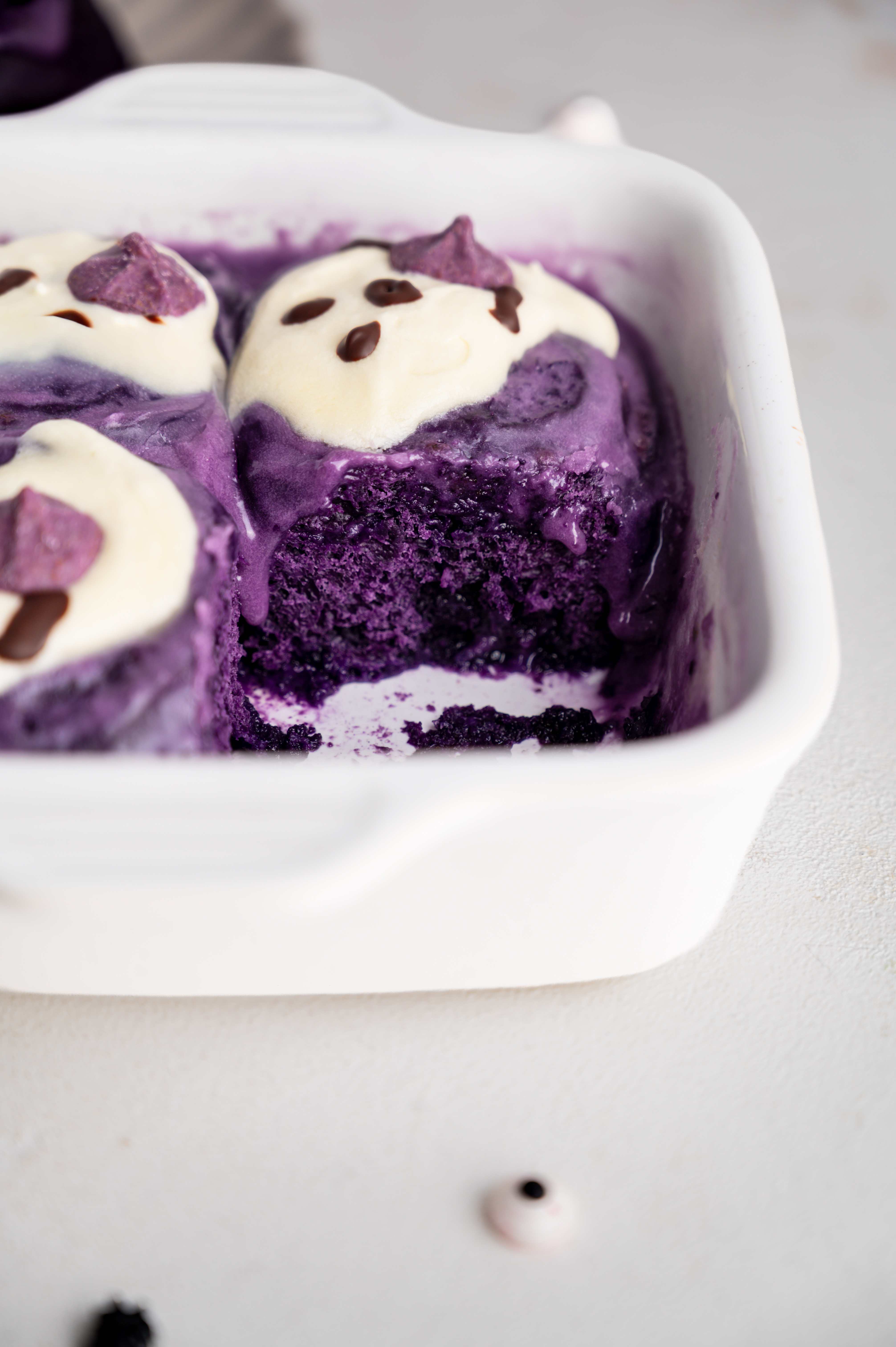 HALLOWEEN UBE ROLLS