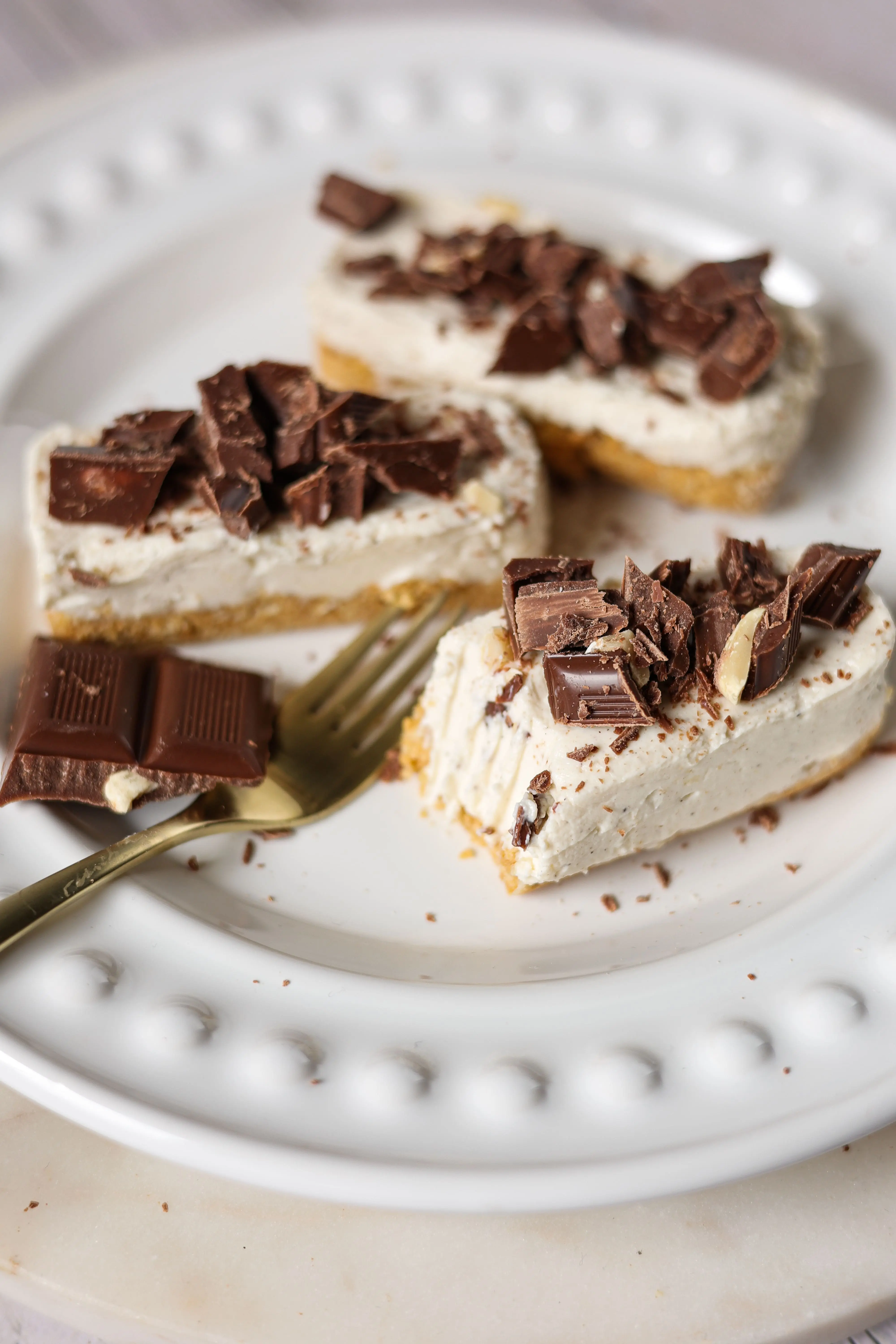 CHEESECAKE BARS
