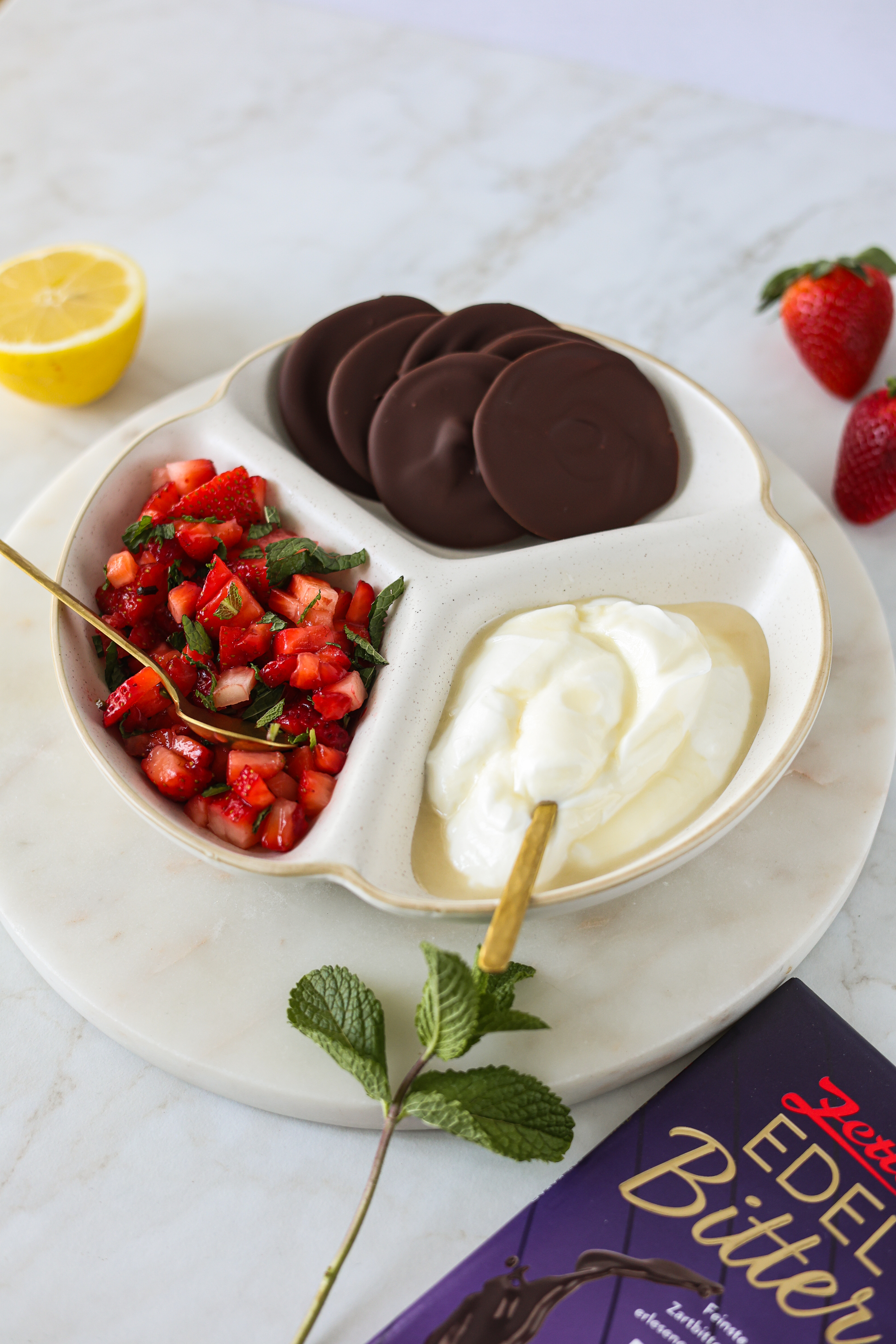 SNACKBOARD