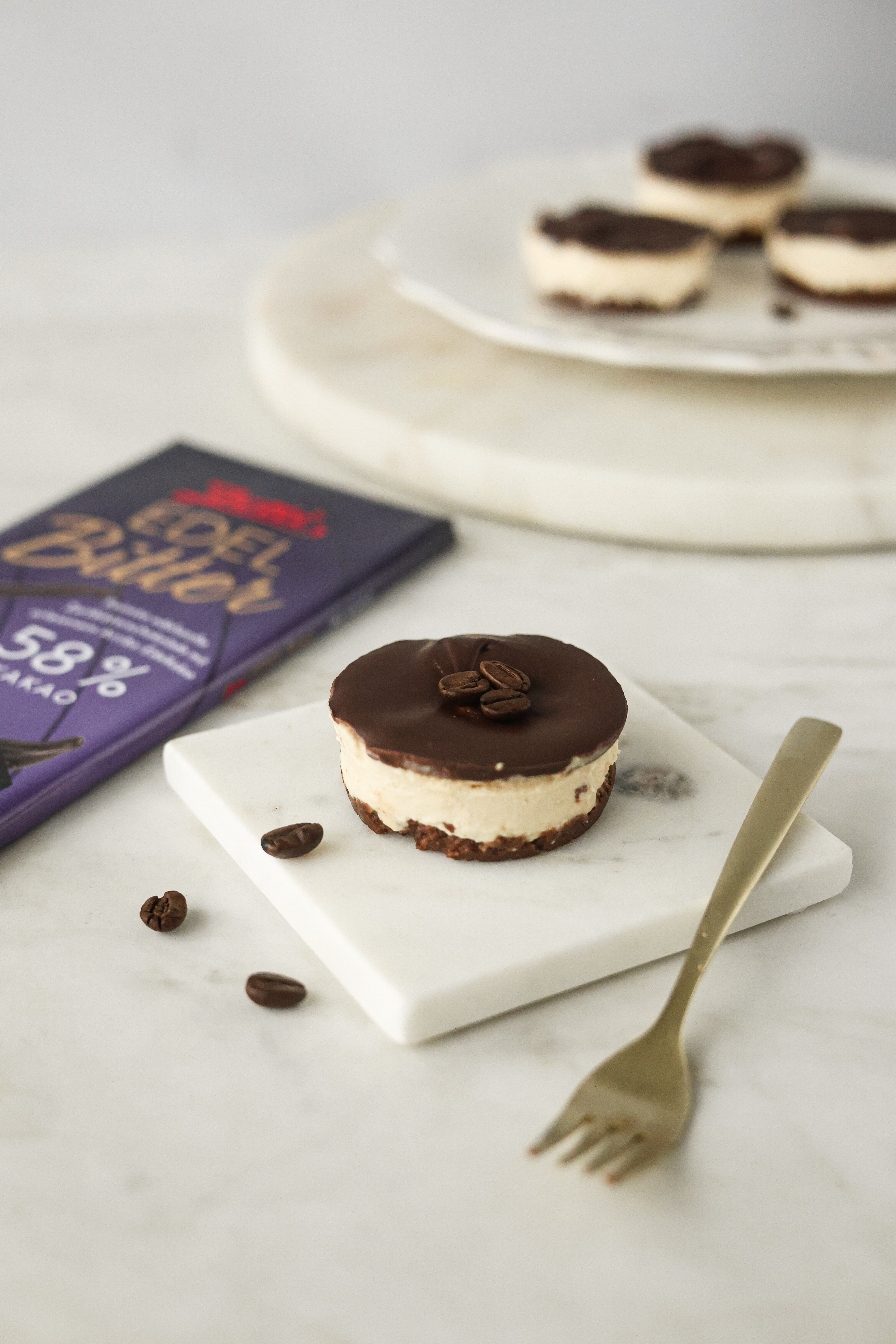 MINI COFFEE-CHEESECAKES