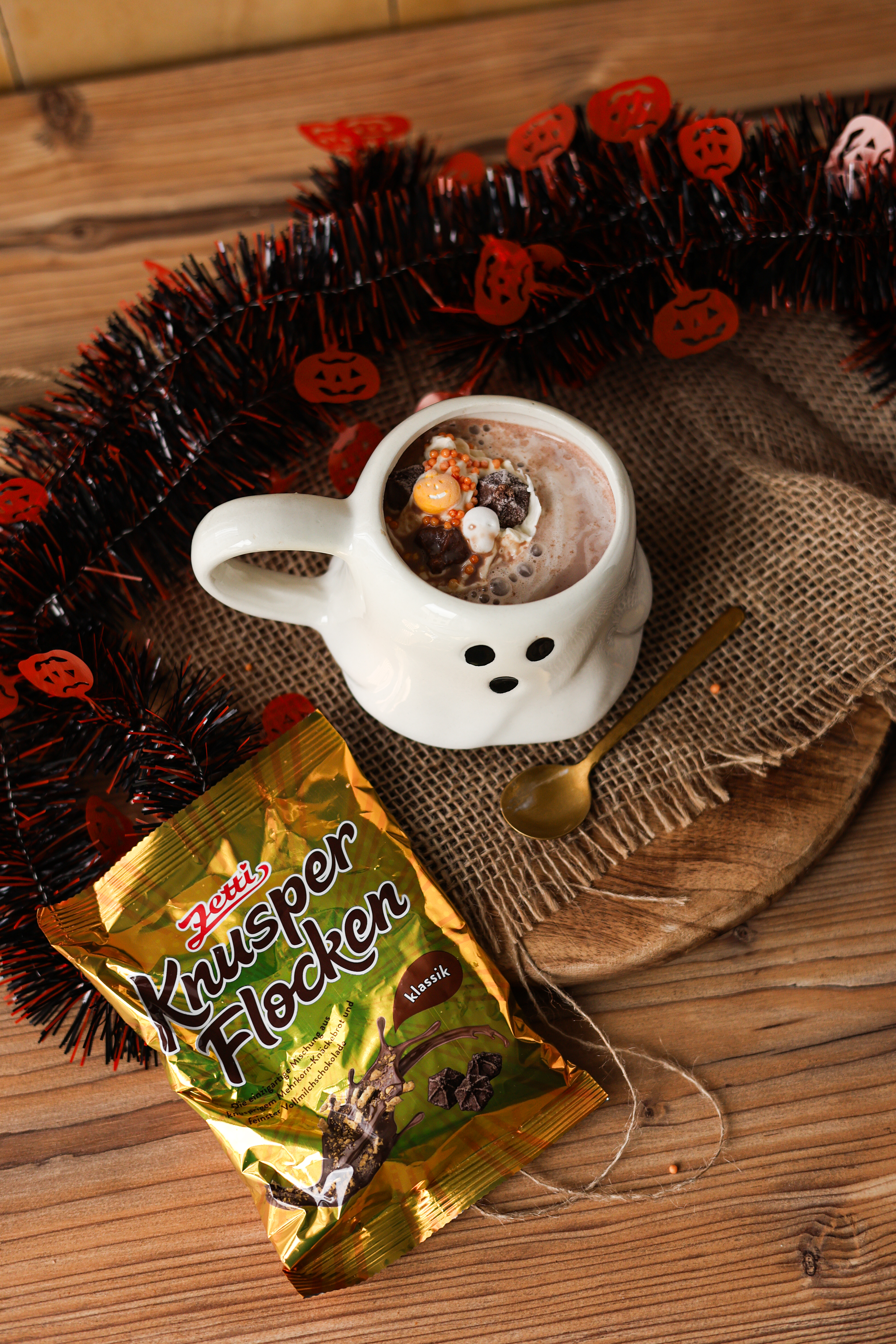 SPOOKY HOT CHOCOLATE