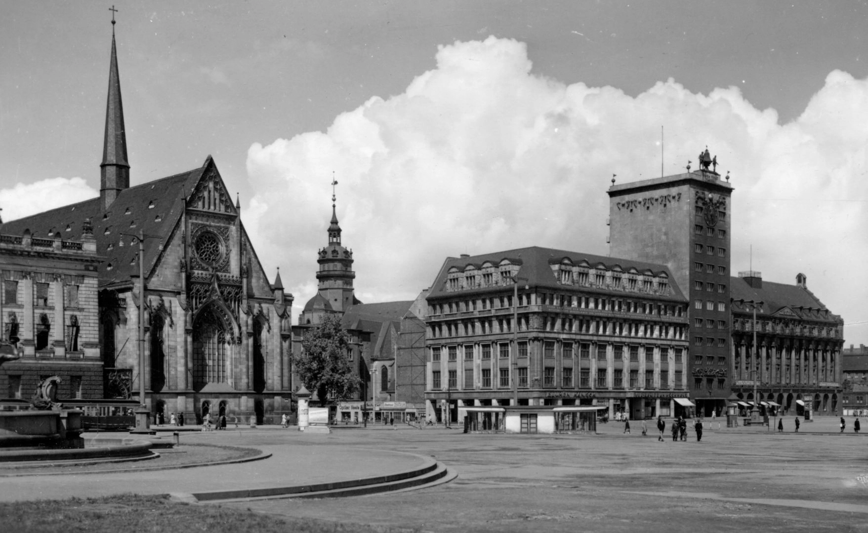 Café Francais am Augustusplatz