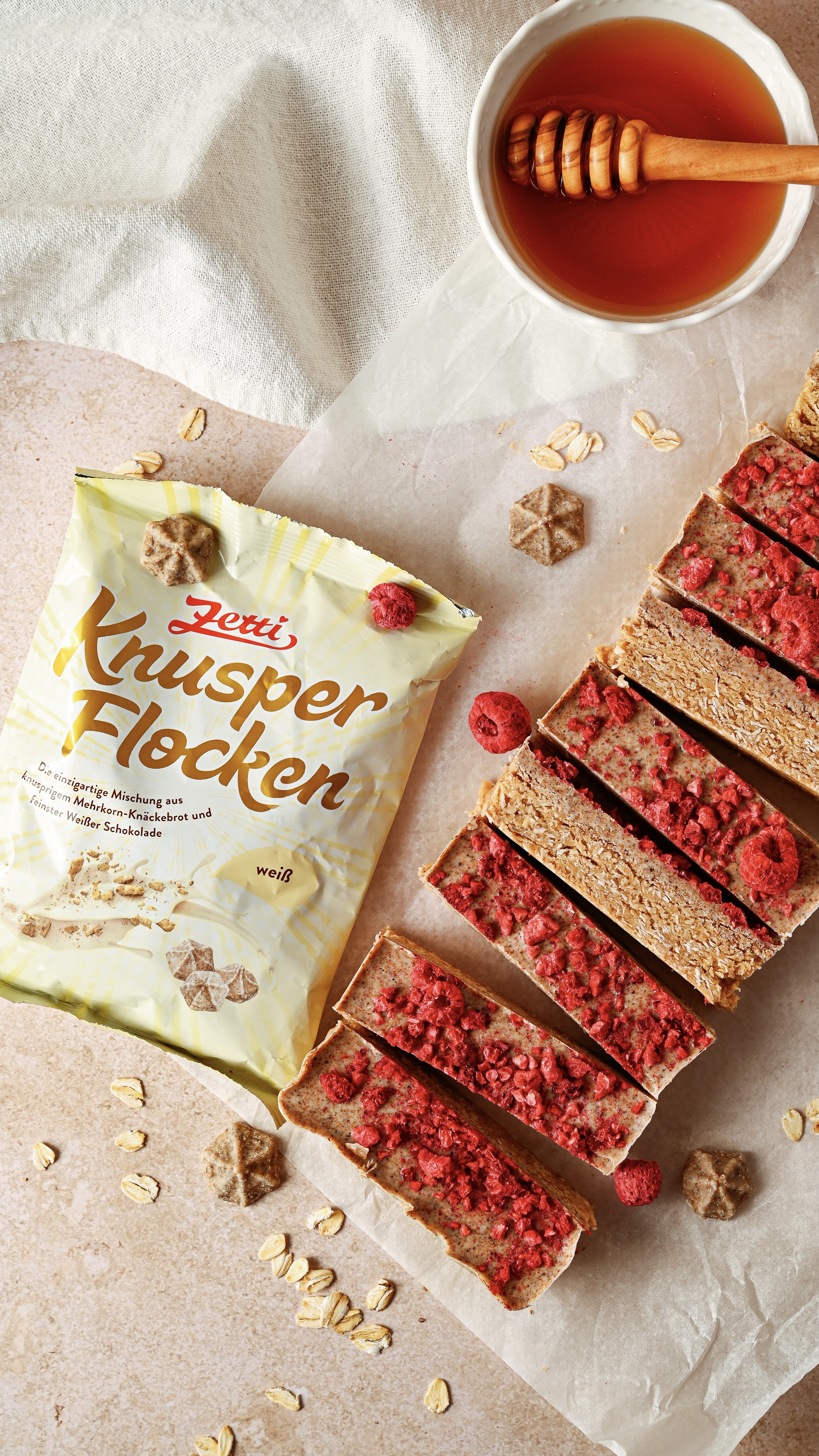 HIMBEER-MÜSLI-RIEGEL